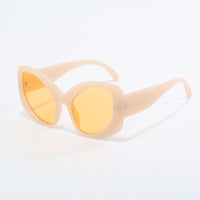 Large frame glasses
