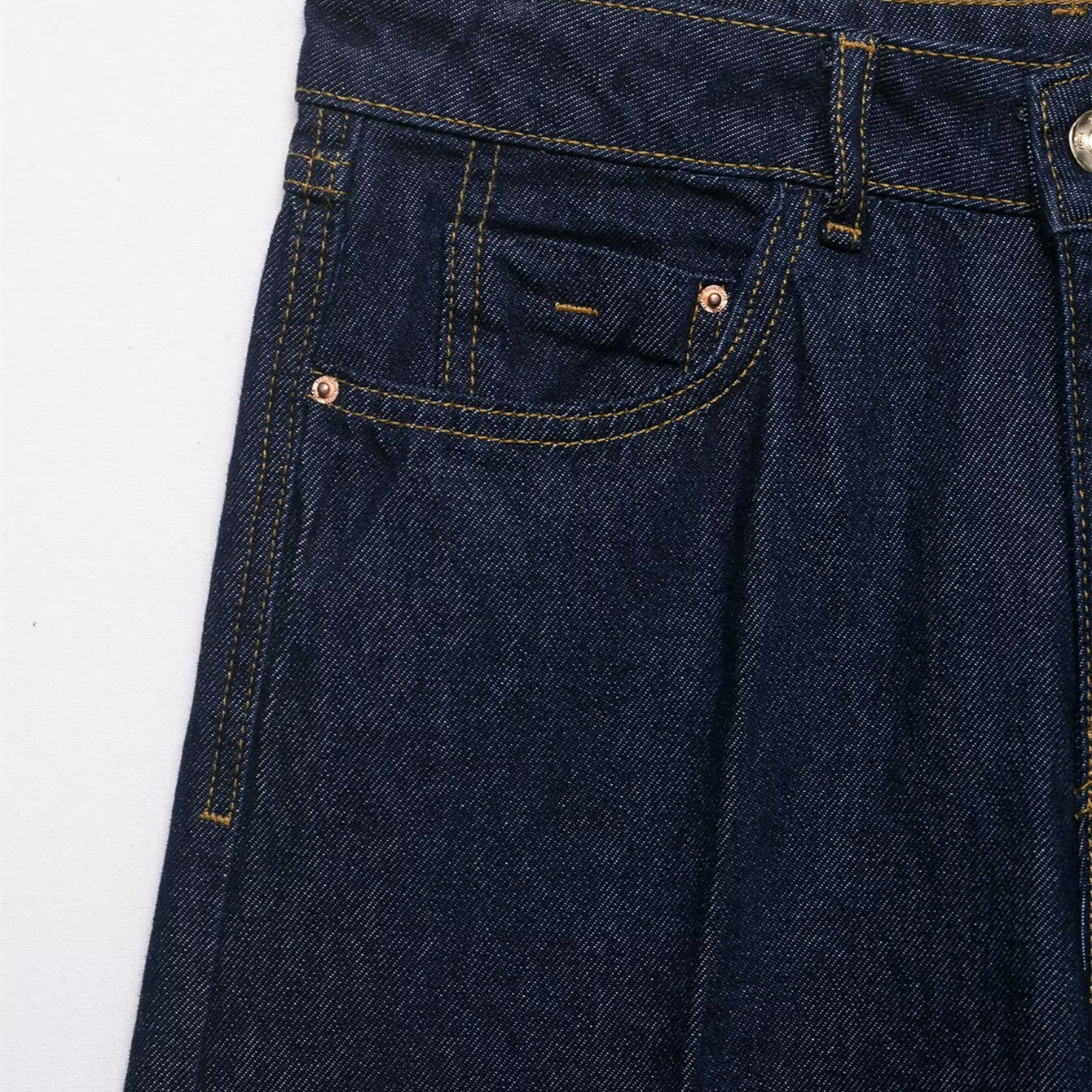 Street-casual lange Jeansshorts