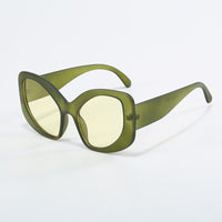 Large frame glasses